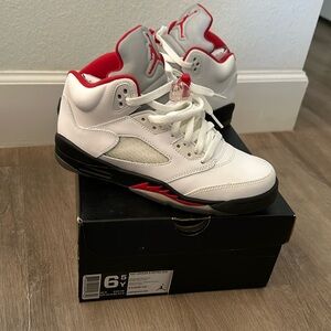 Worn 1x Fire Red 5s Jordan